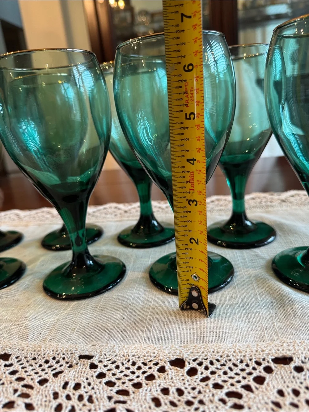 Set of 8 Emerald Green Vintage  Stemmed gold rimmed Wine Glasses